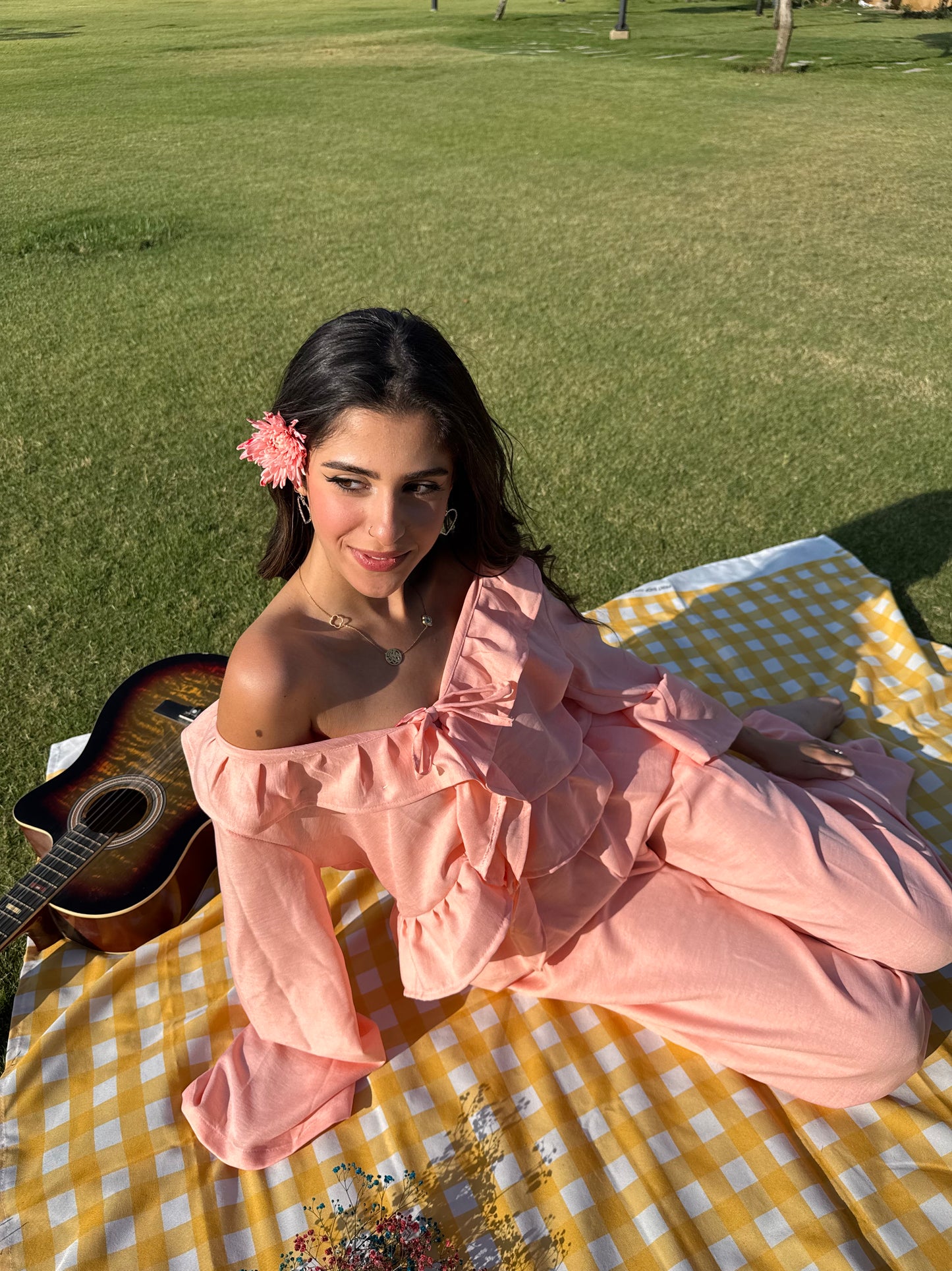 BABY PINK RUFFLED TOP